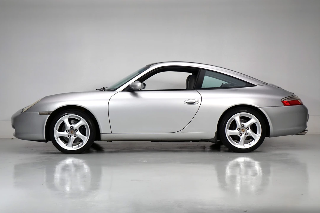 2004 Porsche 996 Carrera - Image 2 of 31