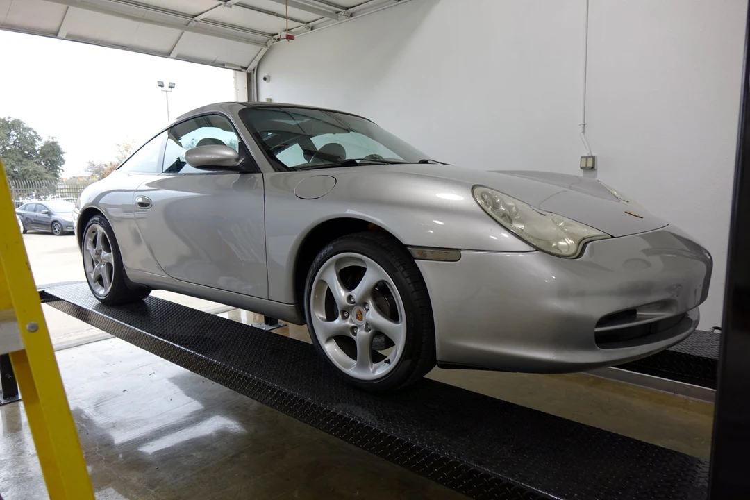 2004 Porsche 996 Carrera - Image 26 of 31