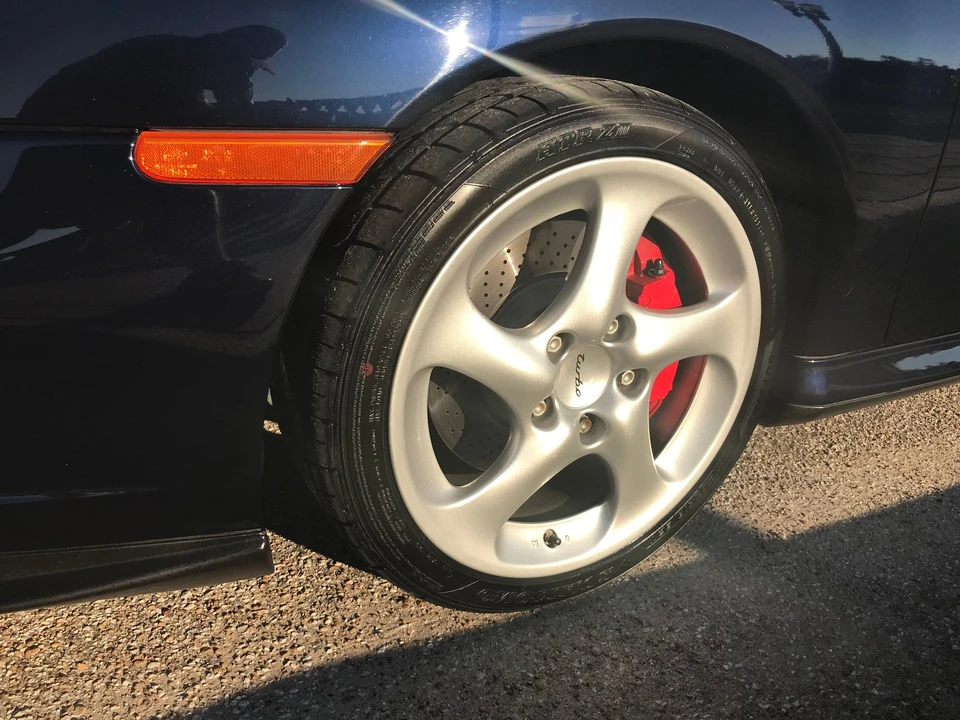 2004 Porsche 996 Turbo - Image 10 of 31