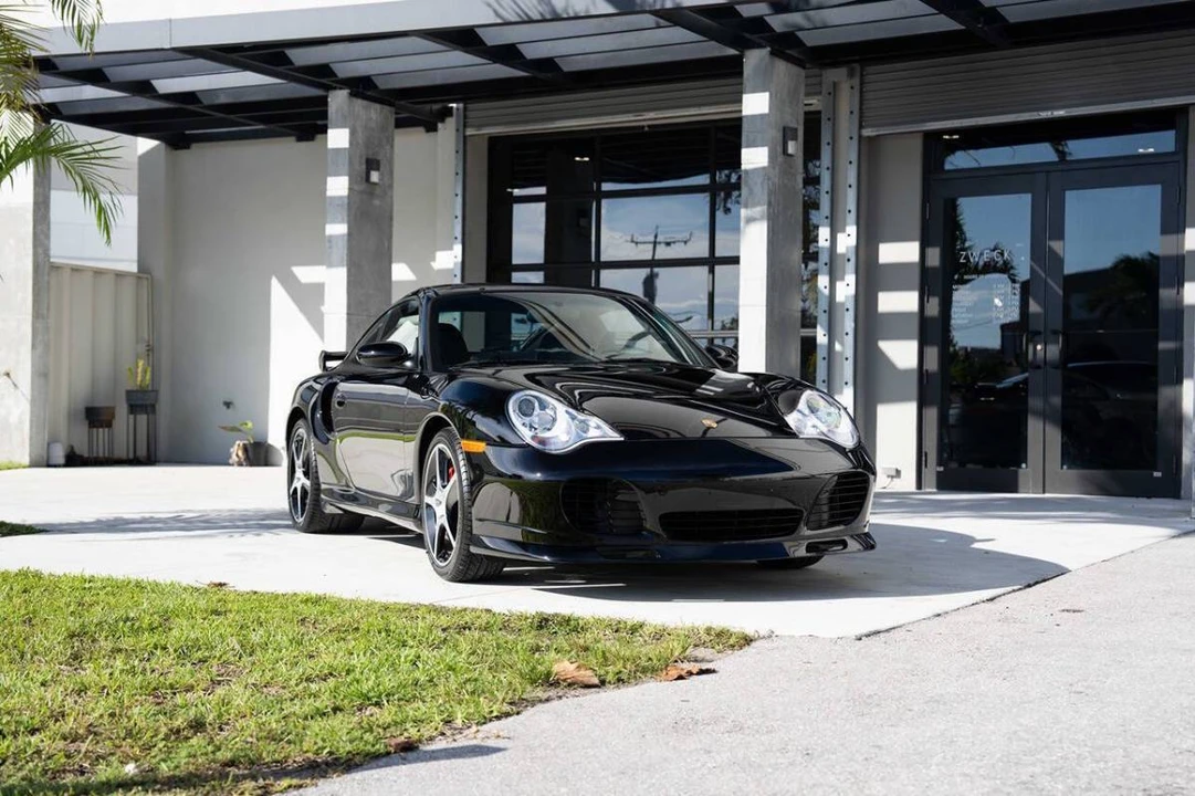 2004 Porsche 996 Turbo - Image 8 of 31