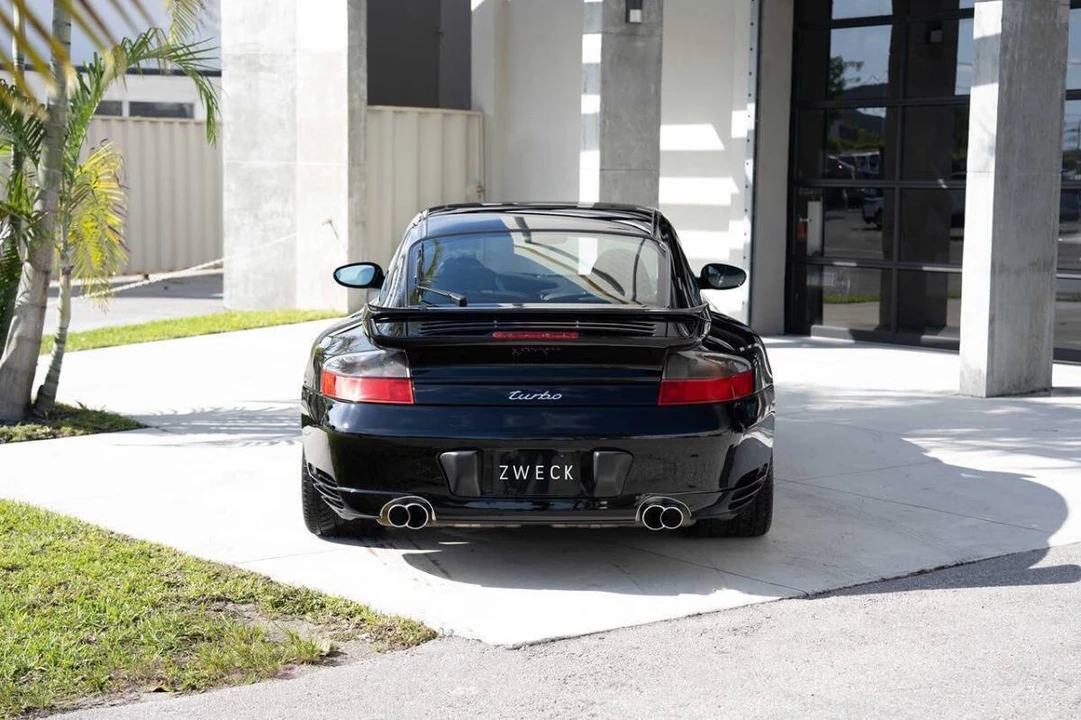 2004 Porsche 996 Turbo - Image 10 of 31