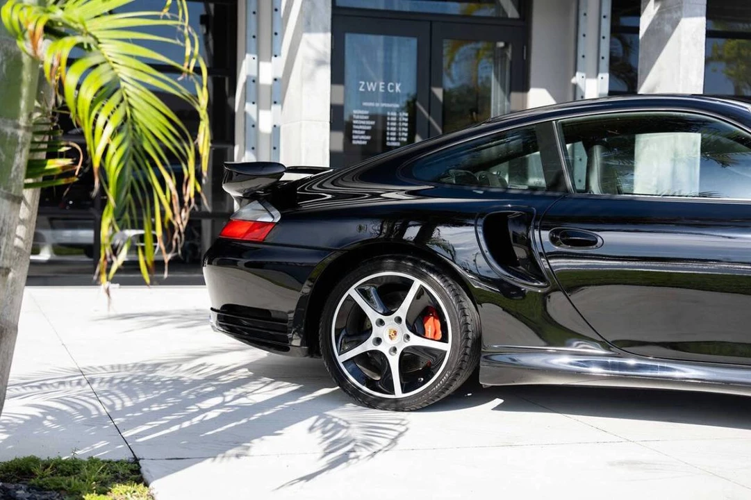 2004 Porsche 996 Turbo - Image 20 of 31