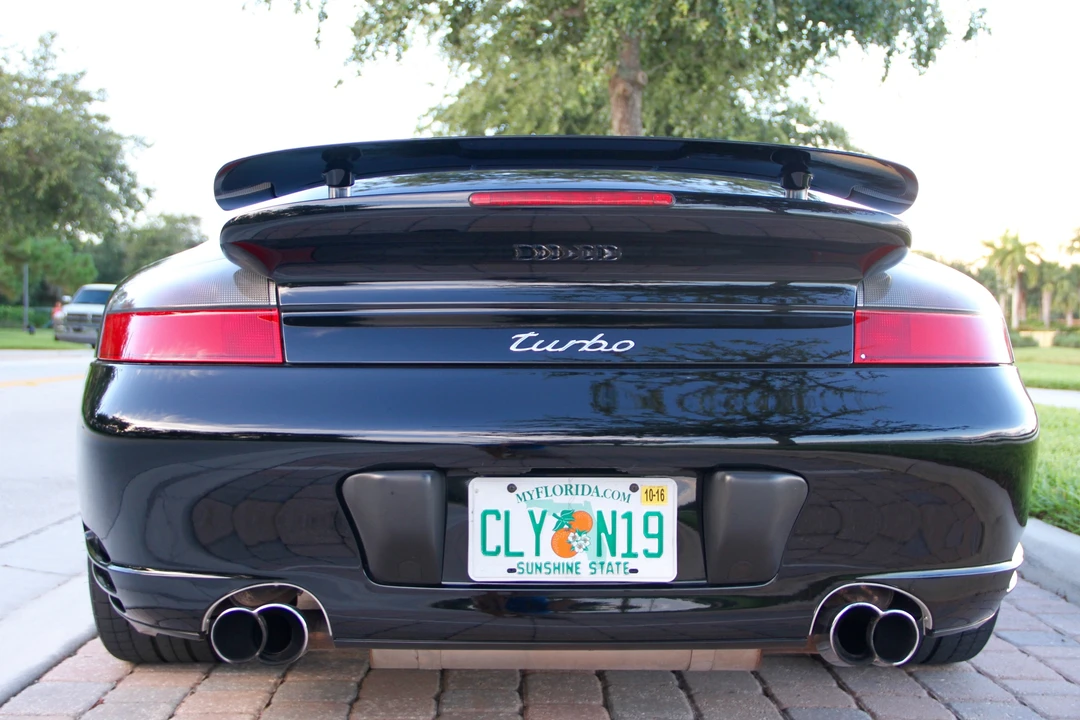 2004 Porsche 996 Turbo - Image 15 of 31