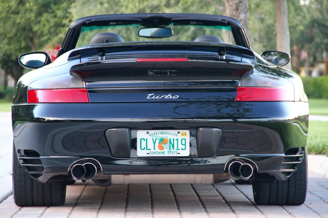 2004 Porsche 996 Turbo - Image 16 of 31