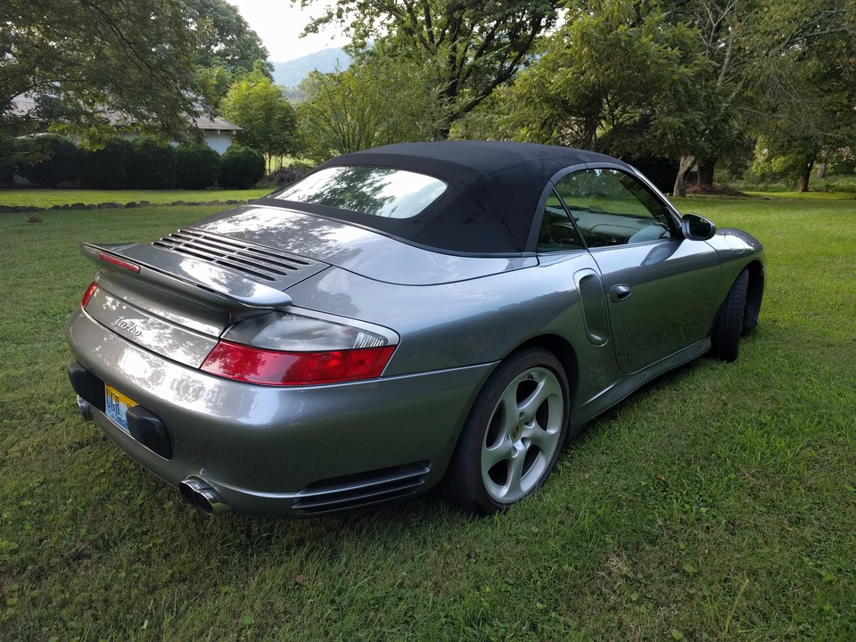2004 Porsche 996 Turbo - Image 15 of 31