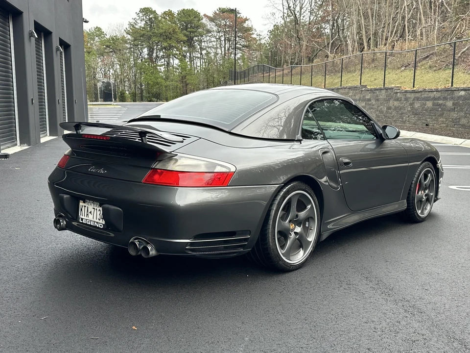 2004 Porsche 996 Turbo - Image 19 of 31