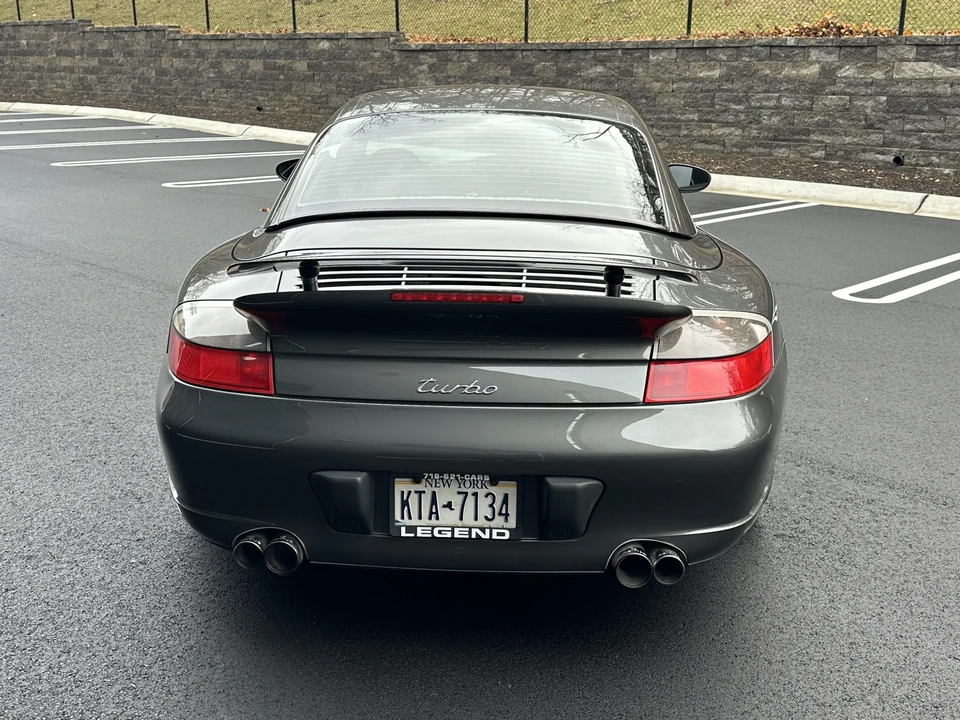 2004 Porsche 996 Turbo - Image 16 of 31