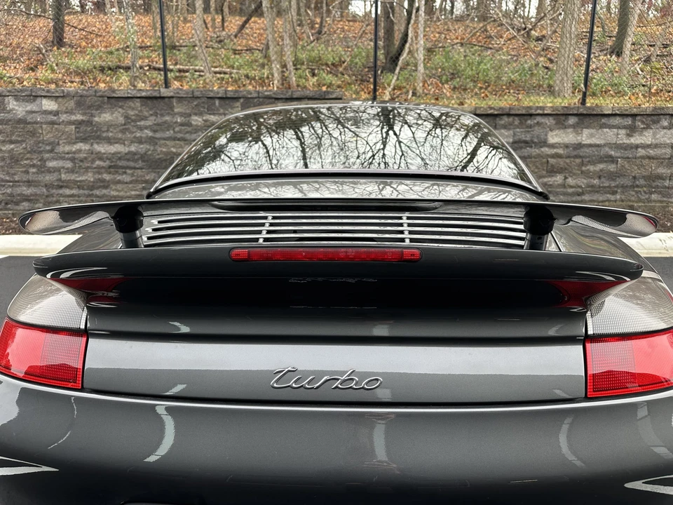 2004 Porsche 996 Turbo - Image 14 of 31