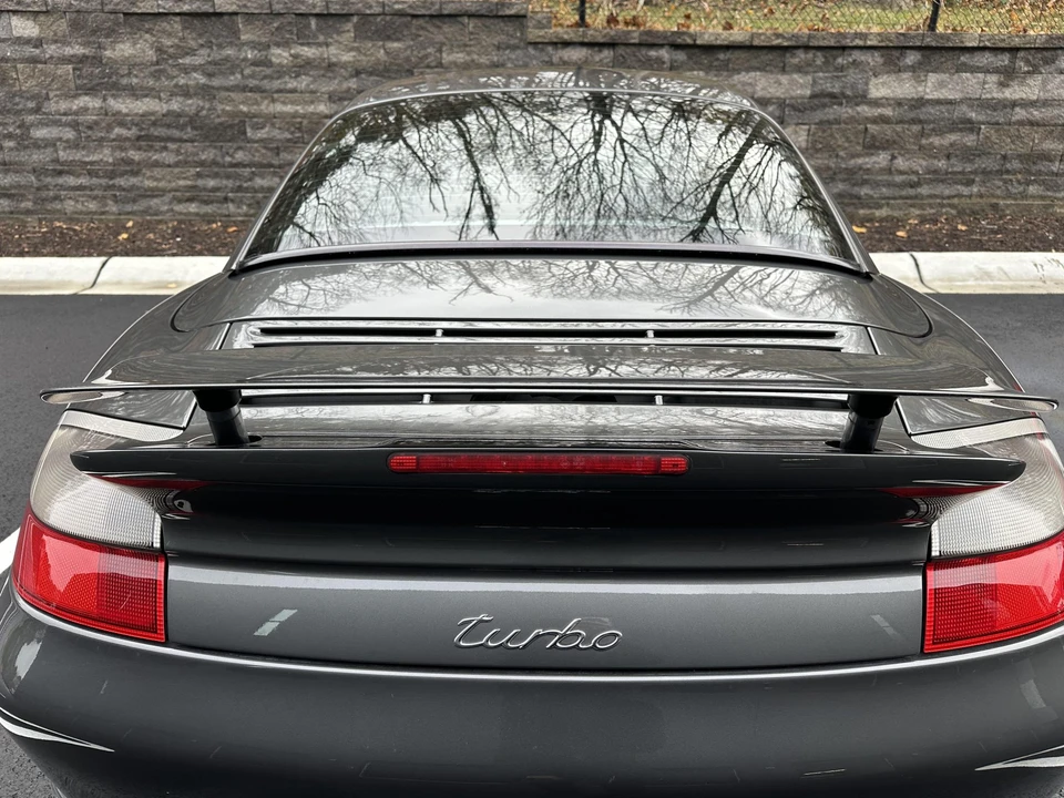 2004 Porsche 996 Turbo - Image 15 of 31