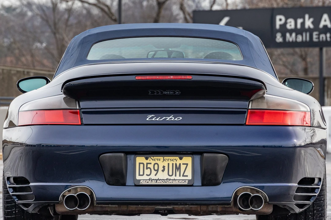 2004 Porsche 996 Turbo - Image 19 of 31