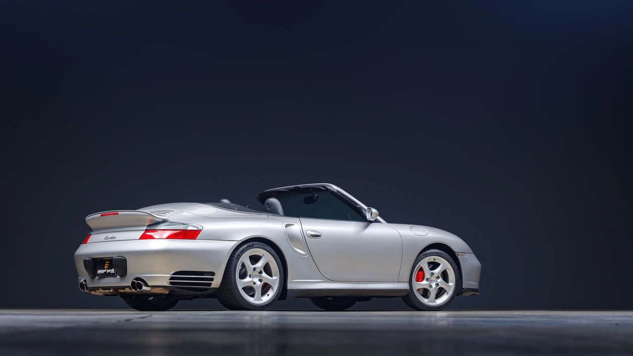 2004 Porsche 996 Turbo - Image 15 of 31