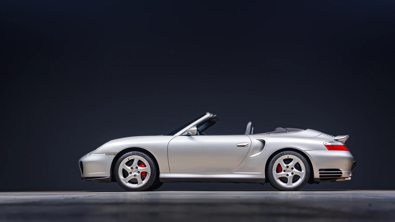 2004 Porsche 996 Turbo - Image 25 of 31