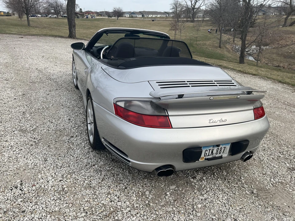 2004 Porsche 996 Turbo - Image 19 of 31