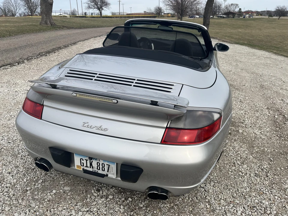 2004 Porsche 996 Turbo - Image 16 of 31