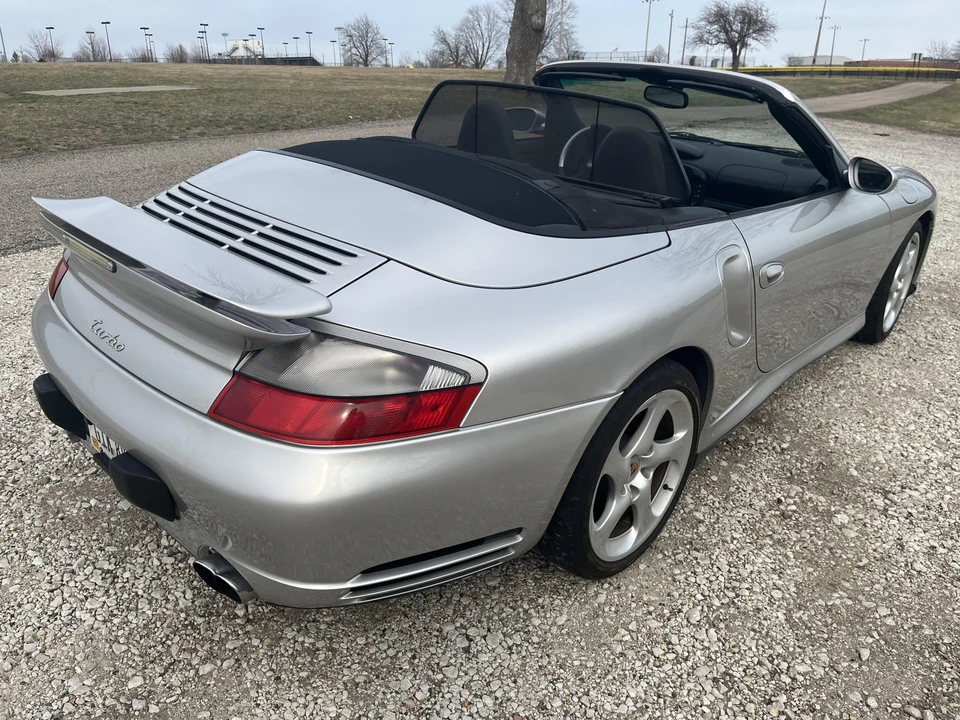 2004 Porsche 996 Turbo - Image 14 of 31