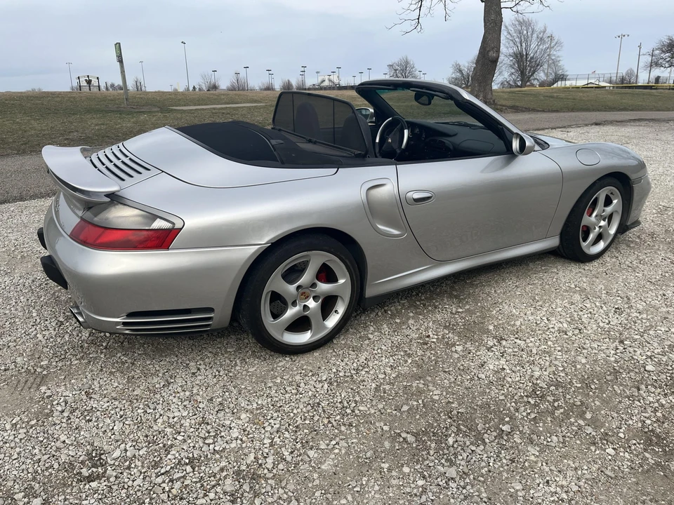 2004 Porsche 996 Turbo - Image 13 of 31