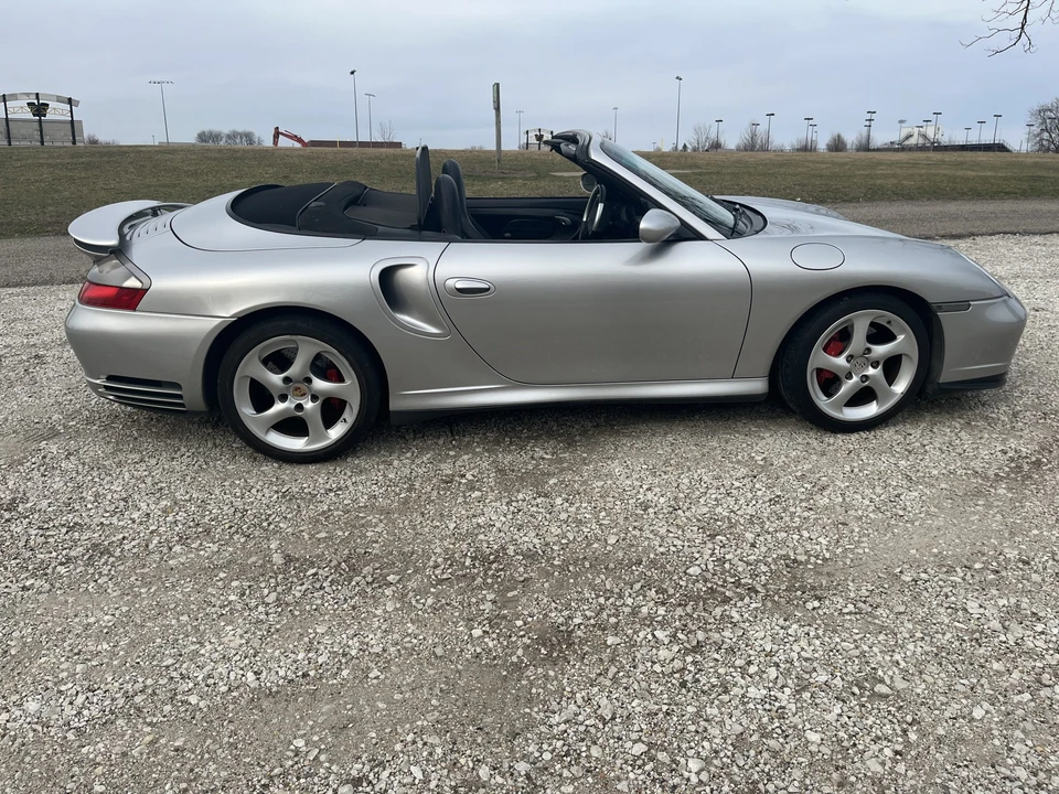 2004 Porsche 996 Turbo - Image 10 of 31