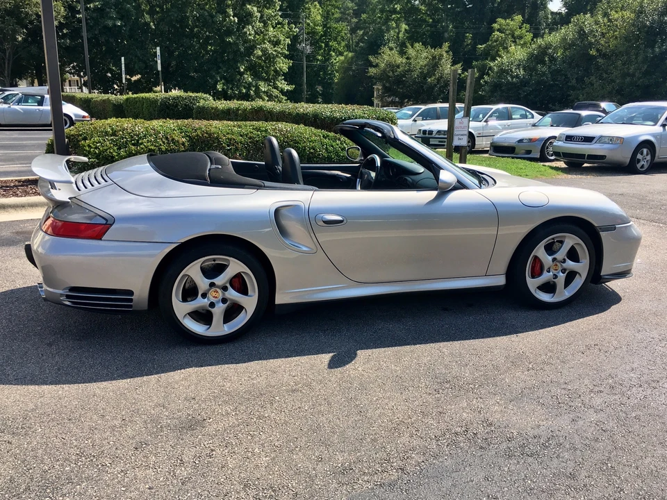 2004 Porsche 996 Turbo - Image 10 of 31