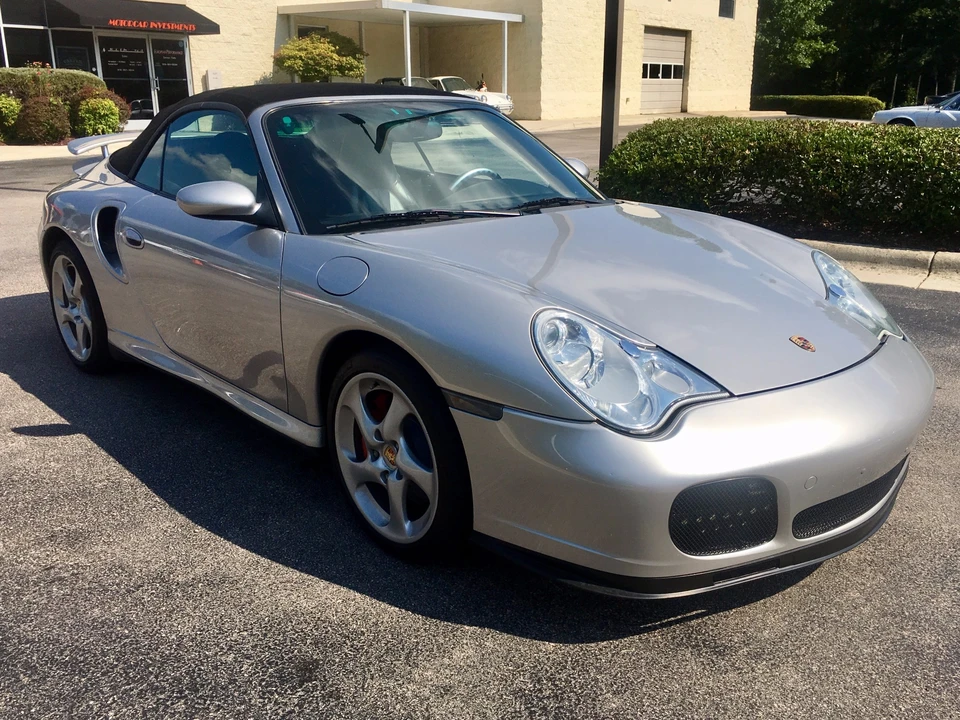 2004 Porsche 996 Turbo - Image 12 of 31