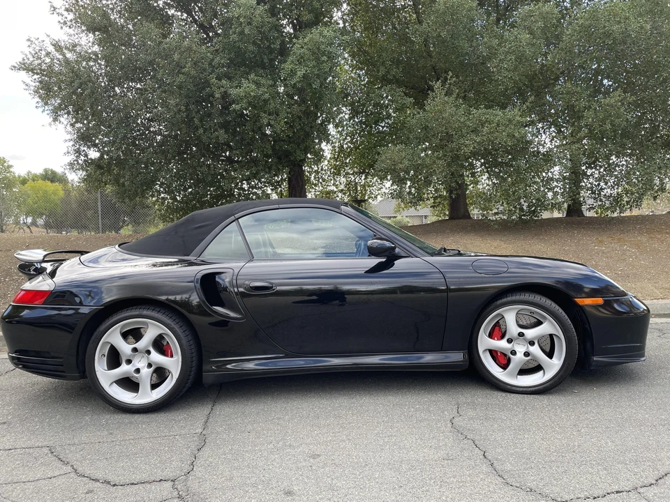 2004 Porsche 996 Turbo - Image 30 of 31