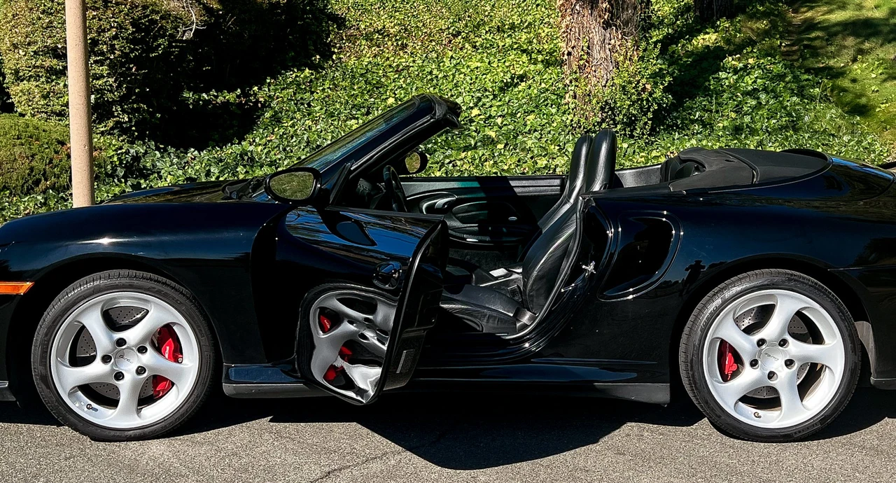 2004 Porsche 996 Turbo - Image 27 of 31