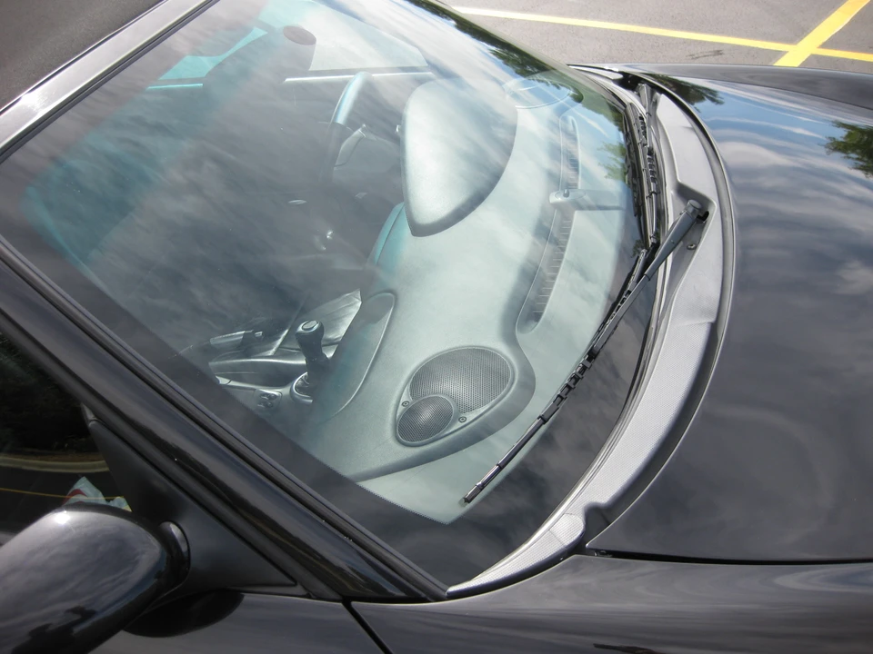 2004 Porsche 996 Turbo - Image 28 of 31