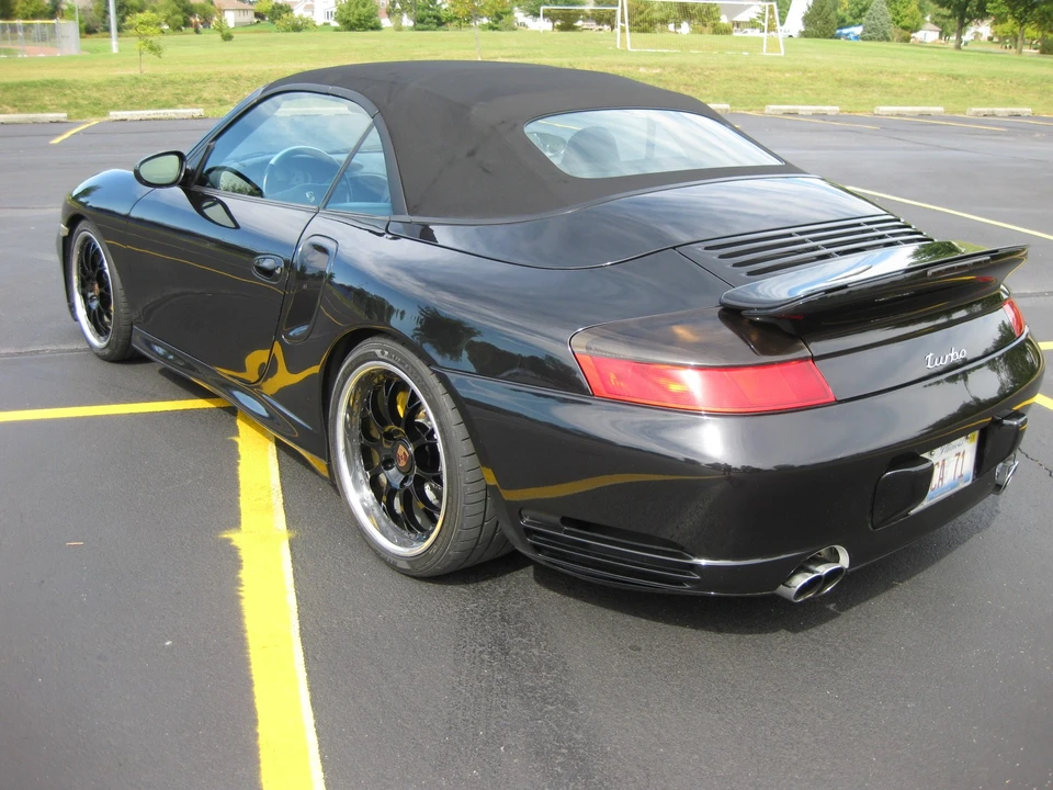 2004 Porsche 996 Turbo - Image 23 of 31