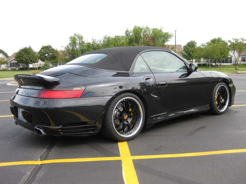 2004 Porsche 996 Turbo - Image 27 of 31