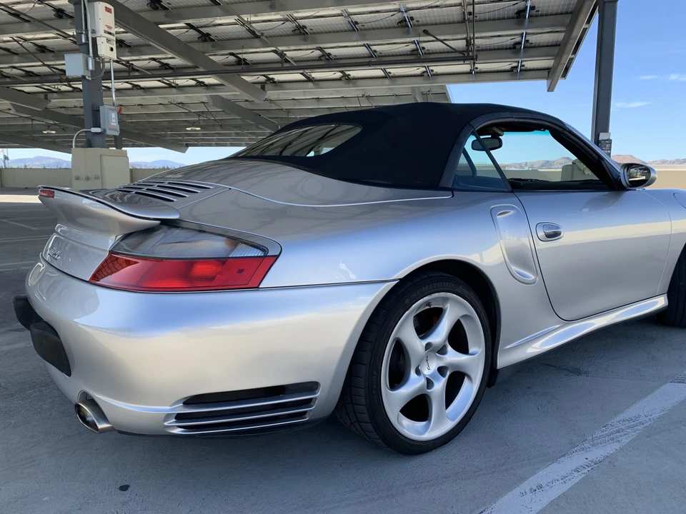2004 Porsche 996 Turbo - Image 17 of 31