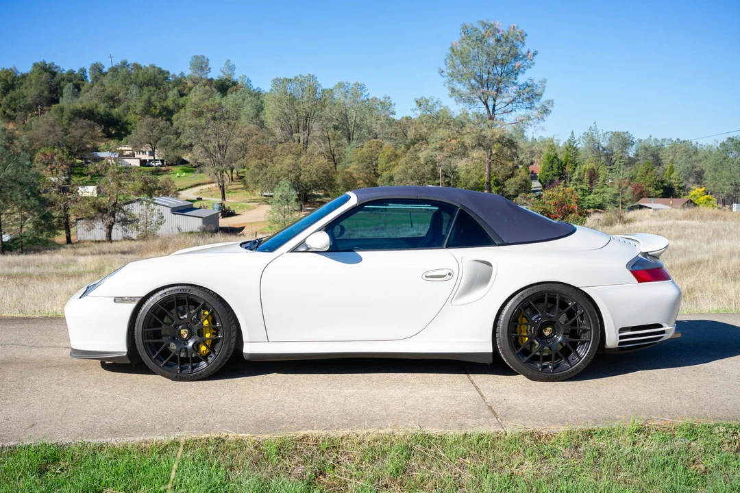 2004 Porsche 996 Turbo - Image 16 of 31