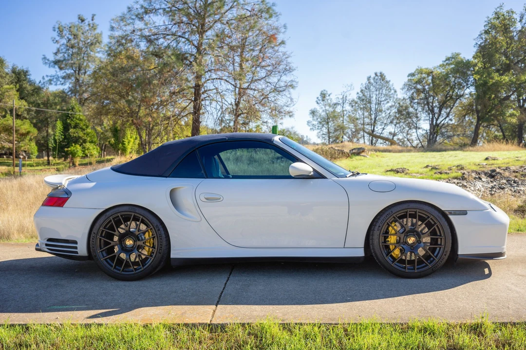 2004 Porsche 996 Turbo - Image 12 of 31