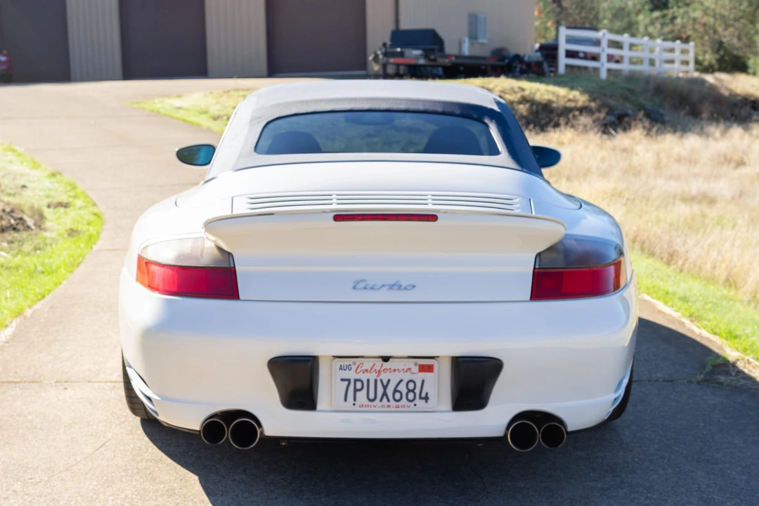 2004 Porsche 996 Turbo - Image 14 of 31