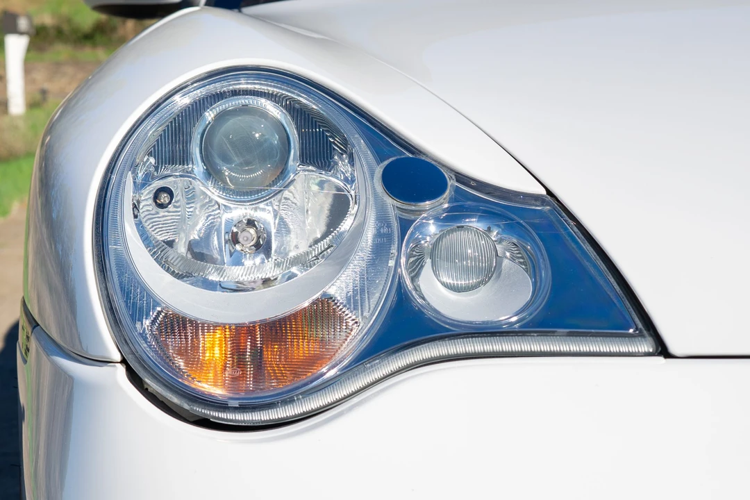 2004 Porsche 996 Turbo - Image 21 of 31