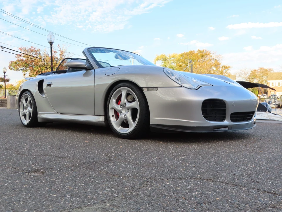 2004 Porsche 996 Turbo - Image 13 of 31