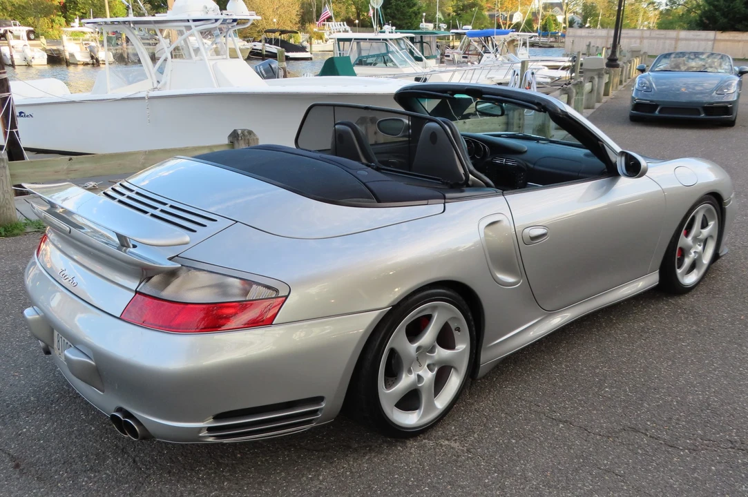 2004 Porsche 996 Turbo - Image 17 of 31
