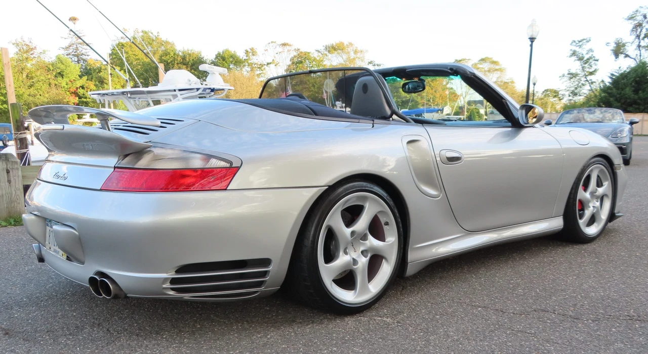 2004 Porsche 996 Turbo - Image 15 of 31