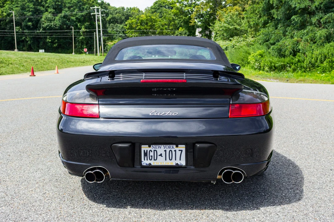 2004 Porsche 996 Turbo - Image 13 of 31