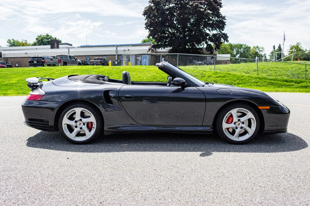 2004 Porsche 996 Turbo - Image 8 of 31