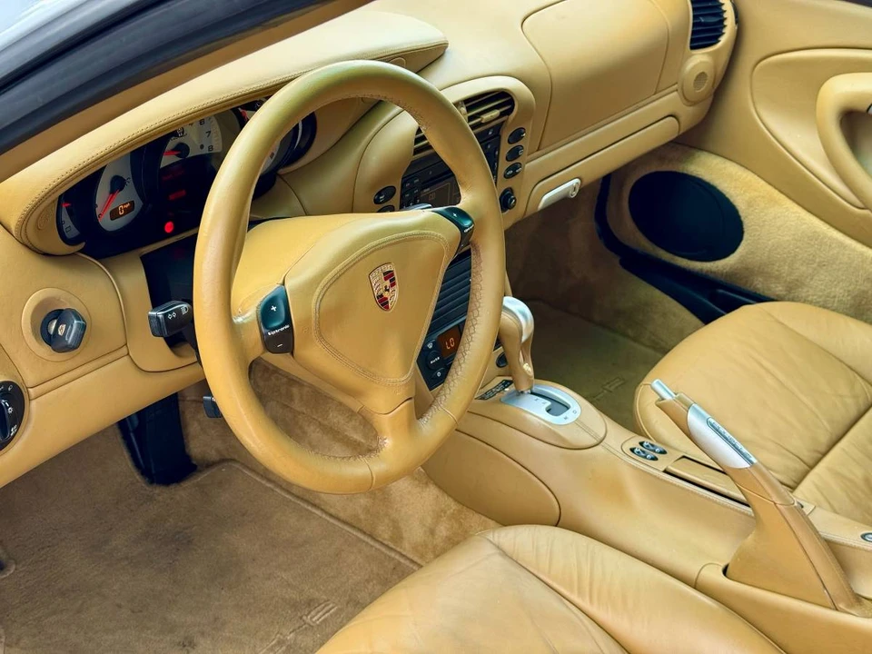2004 Porsche 996 Turbo - Image 12 of 24