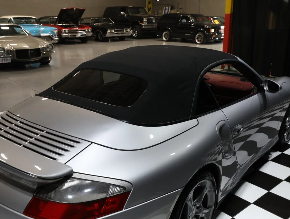 2004 Porsche 996 Turbo - Image 16 of 31