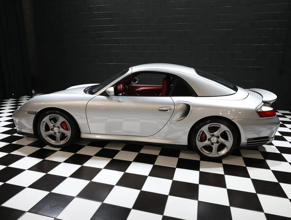 2004 Porsche 996 Turbo - Image 6 of 31