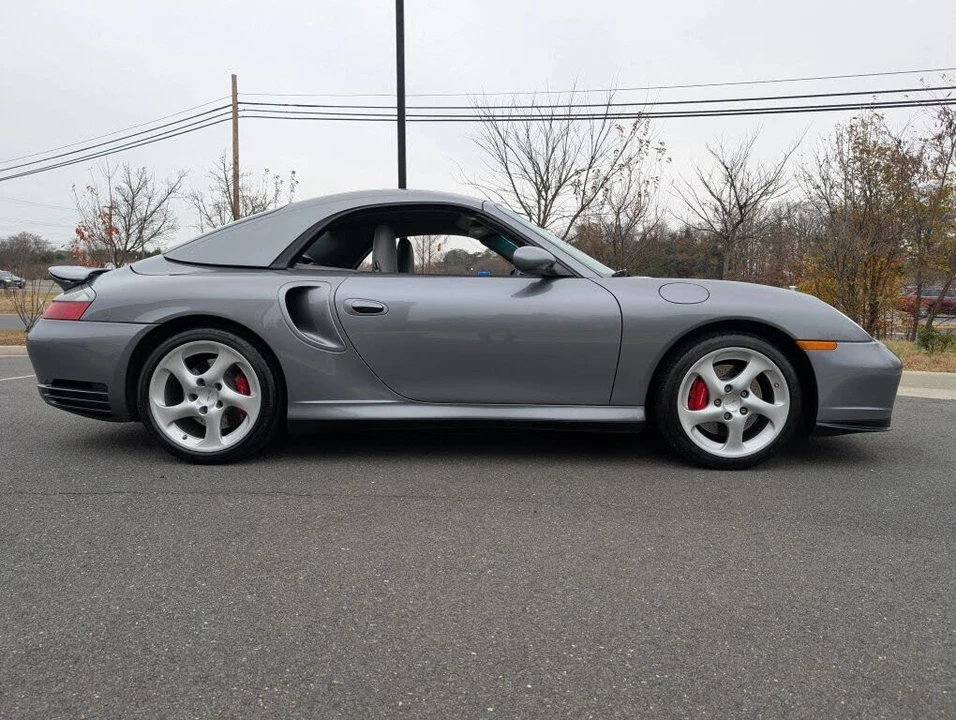 2004 Porsche 996 Turbo - Image 13 of 31