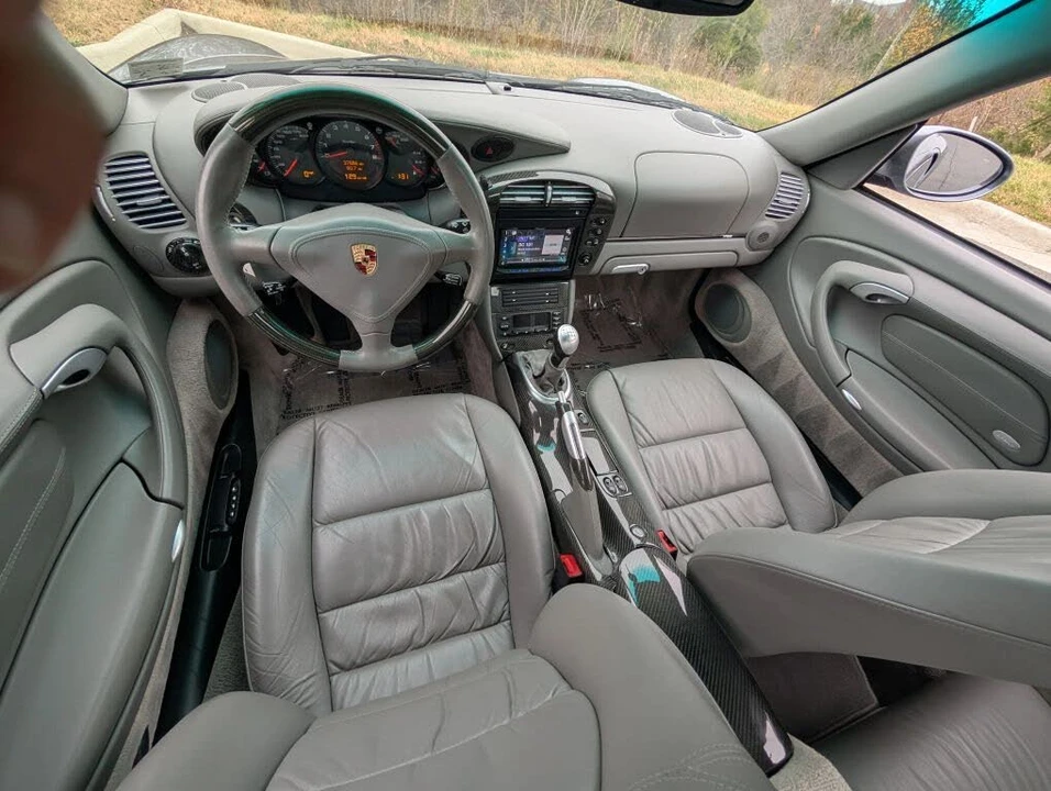 2004 Porsche 996 Turbo - Image 28 of 31