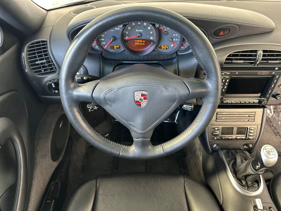 2004 Porsche 996 Turbo - Image 15 of 30