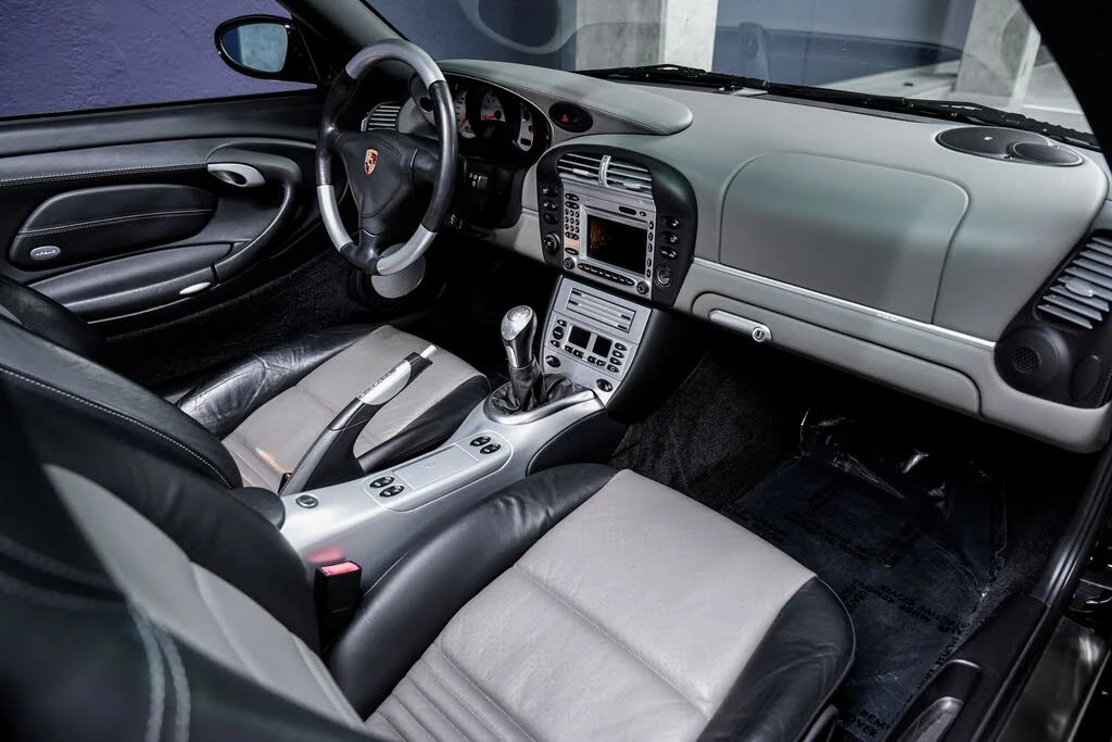 2004 Porsche 996 Turbo - Image 30 of 31