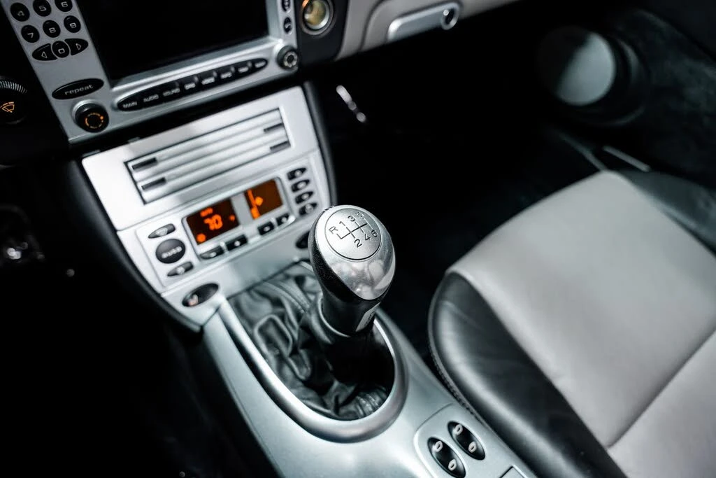 2004 Porsche 996 Turbo - Image 16 of 31