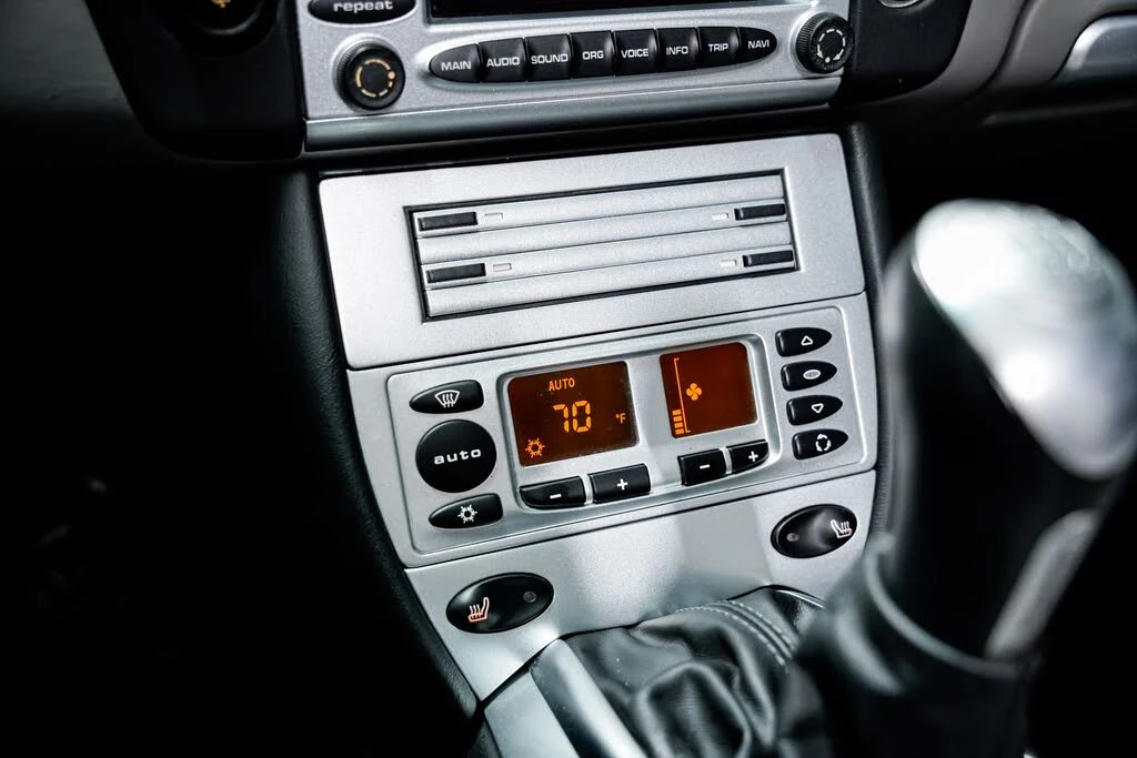 2004 Porsche 996 Turbo - Image 15 of 31