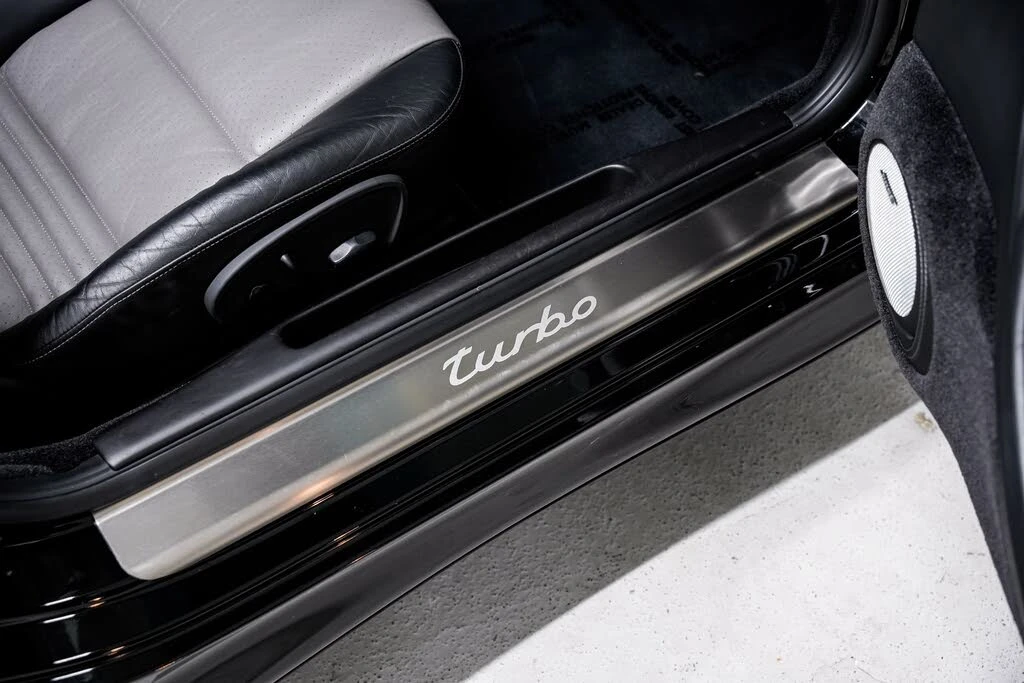 2004 Porsche 996 Turbo - Image 27 of 31