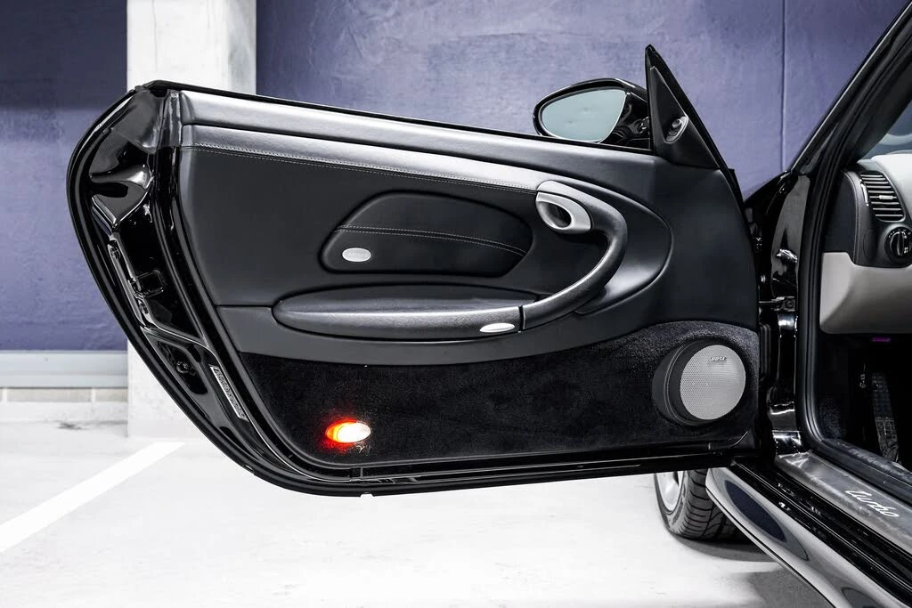 2004 Porsche 996 Turbo - Image 25 of 31
