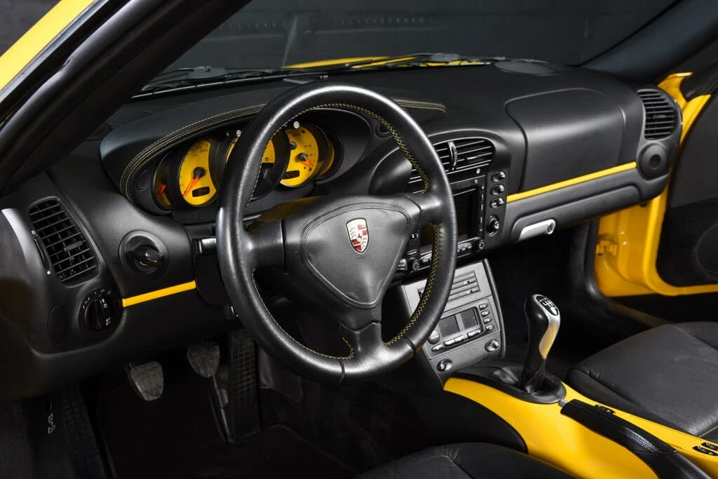 2004 Porsche 996 Turbo - Image 15 of 31